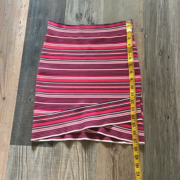 BCBG MAXAZRIA Bright Poppy Multi Ivy Striped Bandage Mini Slim Skirt Size: Small - Picture 6 of 16